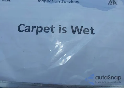 2021 Toyota Highlander Xle z USA, uszkodzony, nr VIN 5TDGZRBH1MS102373